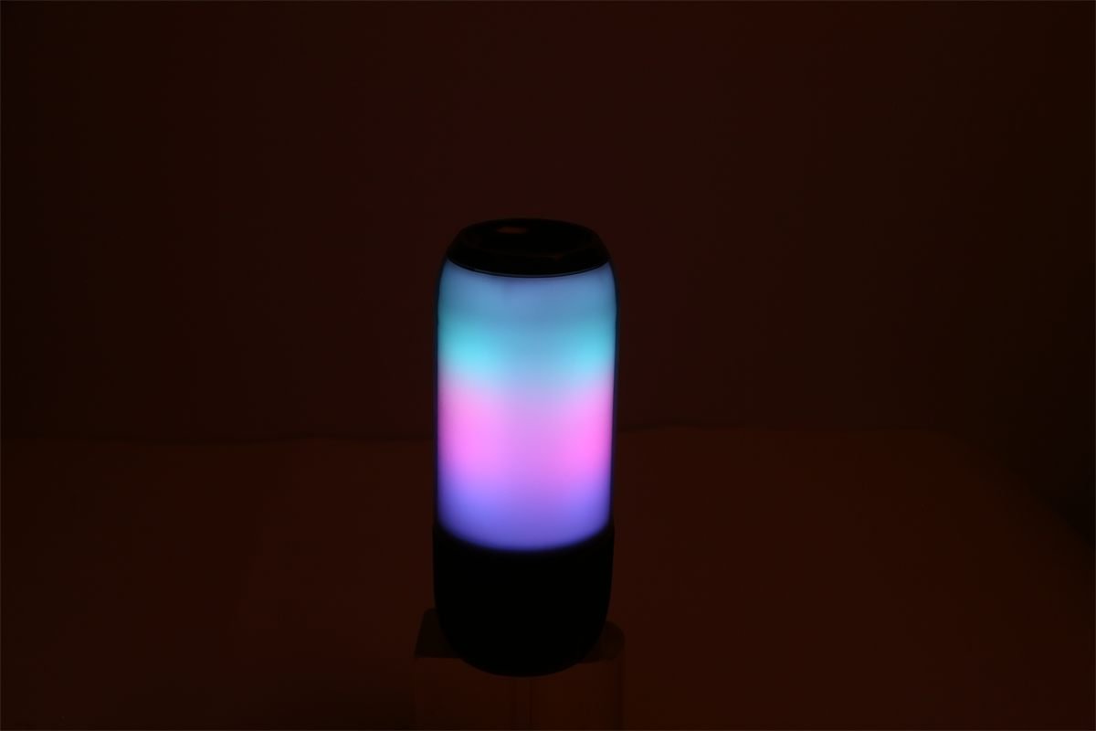 Aisivo Portable Wireless Speaker with 6-Color Lights, TWS & FM - detail view 8