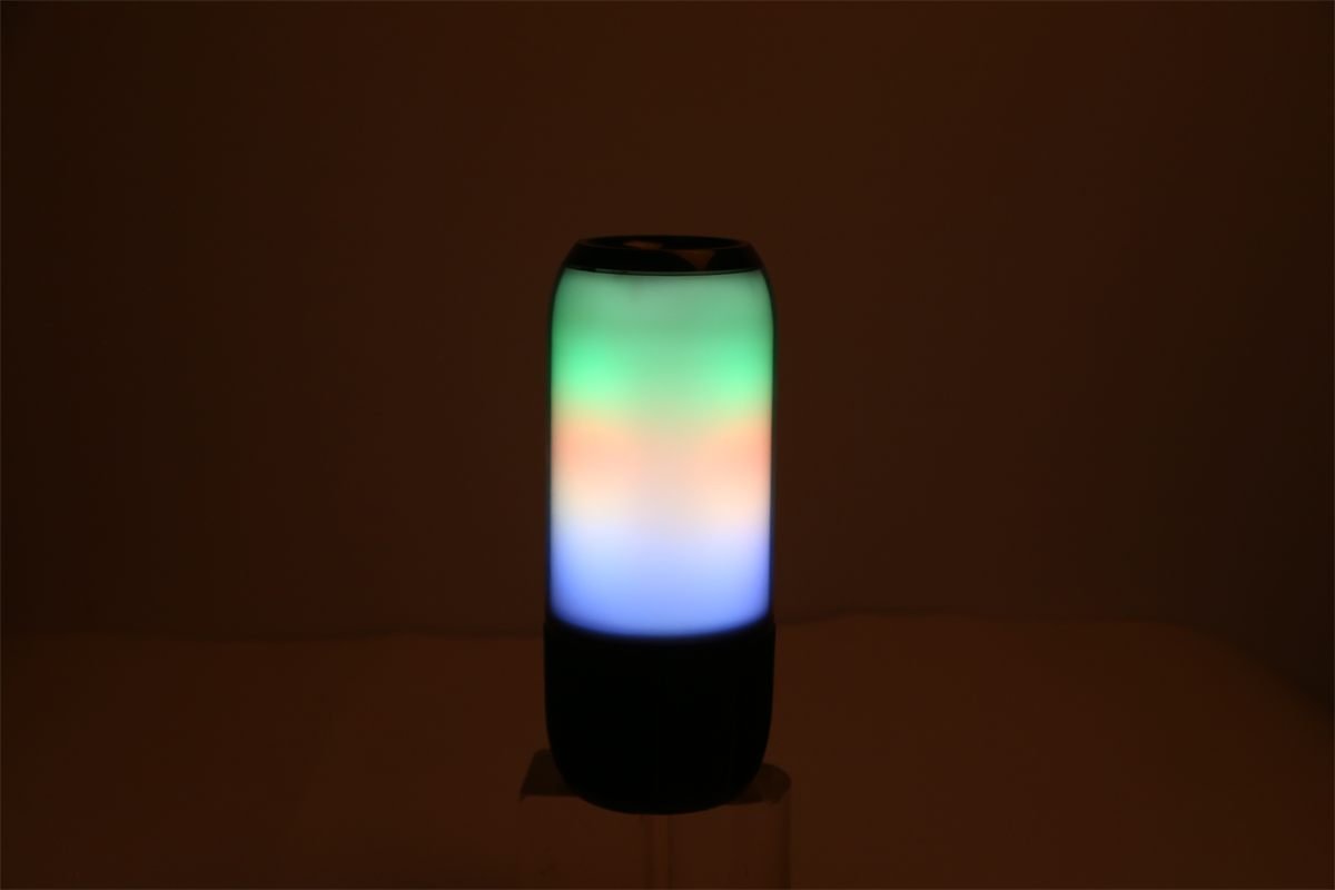 Aisivo Portable Wireless Speaker with 6-Color Lights, TWS & FM - detail view 2